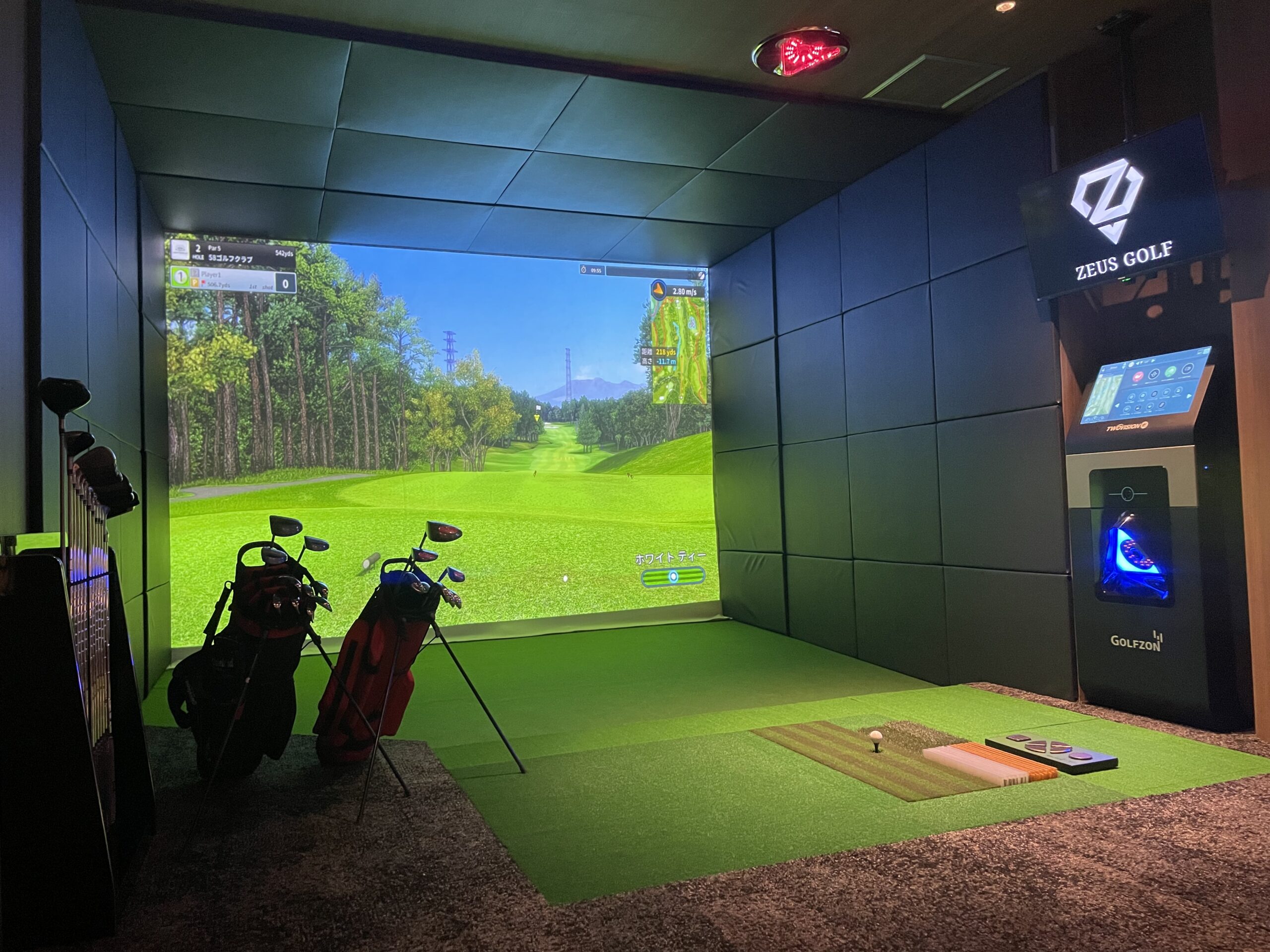 シミュレーションゴルフの個室